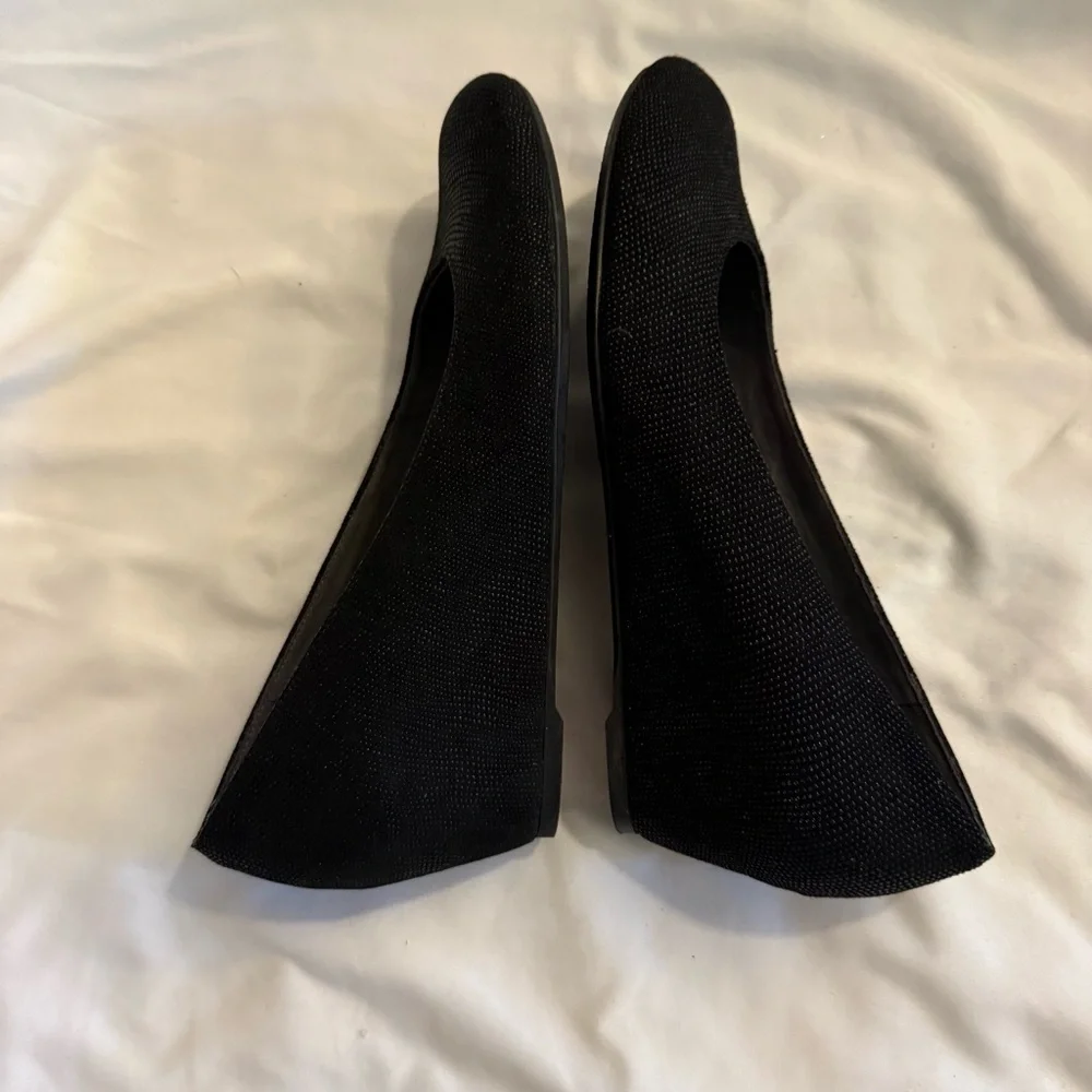 NWOT Stuart Weitzman Sojourn Goosebump Textured Wedge Heel Pumps - Picture 3 of 10